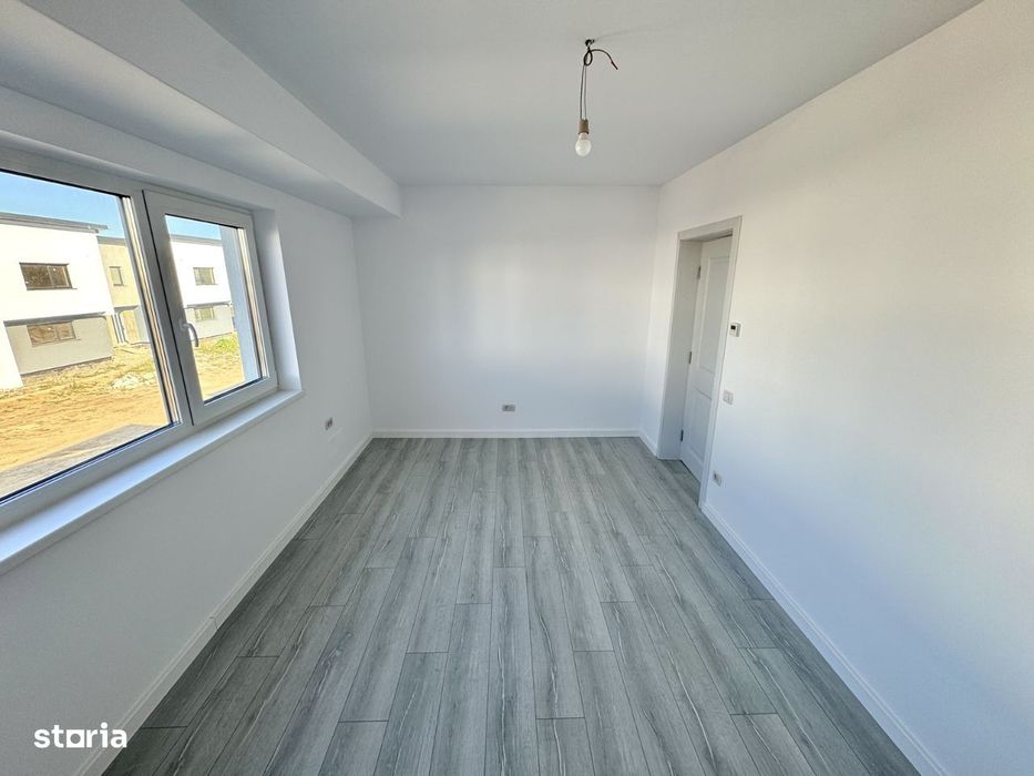 5 camere!Dorm jos!CANALIZARE!Incalz in pard!Vila Valea Lupului - Rediu