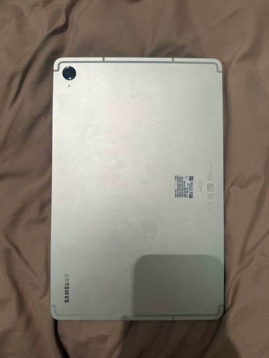 Планшет Samsung Galaxy Tab S9 FE 5G