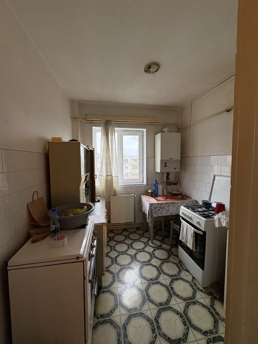 Apartament 4 camere - Bdul . N. Balcescu- Buzau - locatie de exceptie