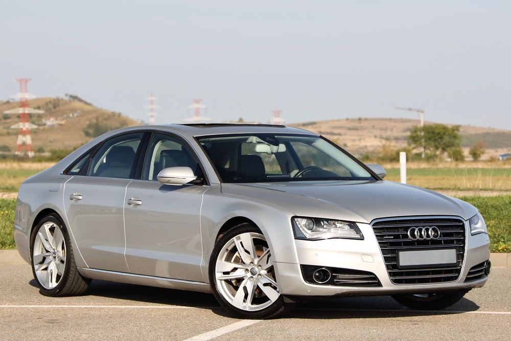 AUDI A8 2010 — imagine 2