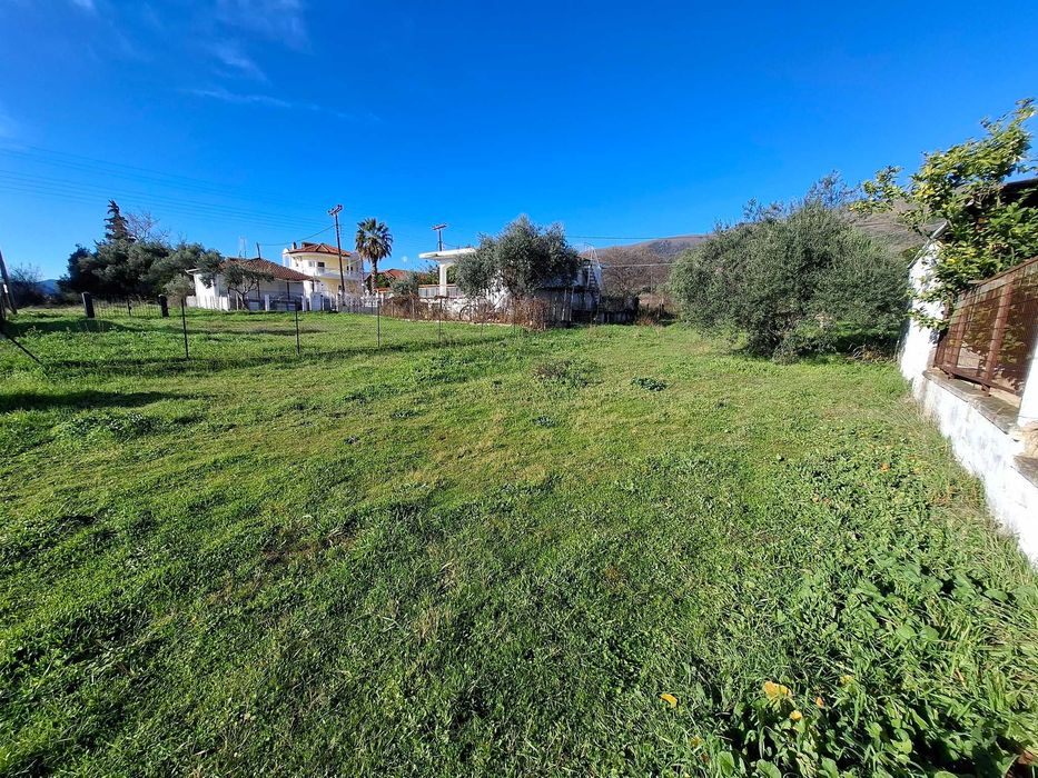 Продава се парцел в регулация с площ 205 м2 в Аспровалта, Гърция