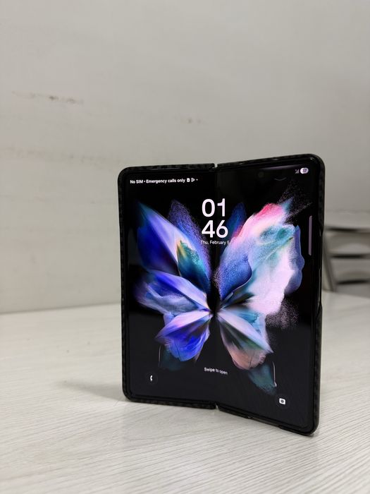 Samsung Z Fold 3 / 5G