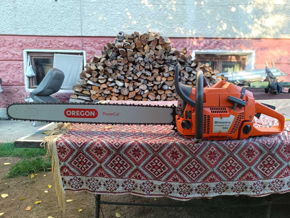 Рязане на дърва за Перниk и региона