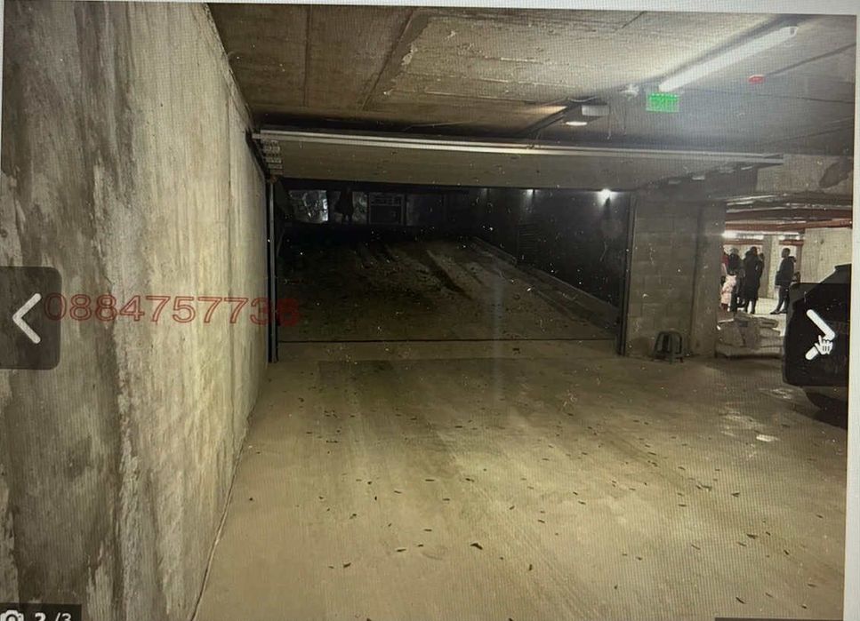 Дава се под наем Гараж / Паркомясто в Варна, Колхозен пазар - 22 кв.м за 127.5 € - Снимка #1