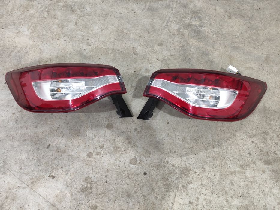 Фонарь Jetour X50 25 год