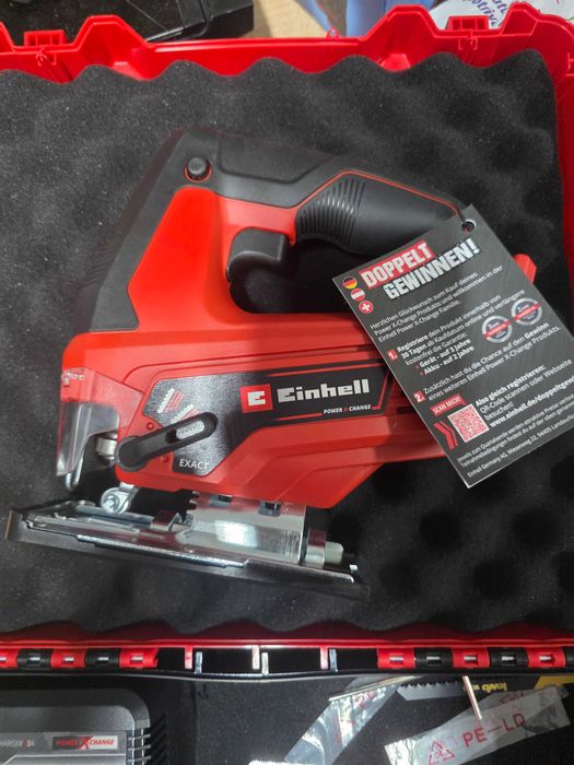Einhell Ferastru pendular pe acumulator Power X-Change TC-JS 18 Li