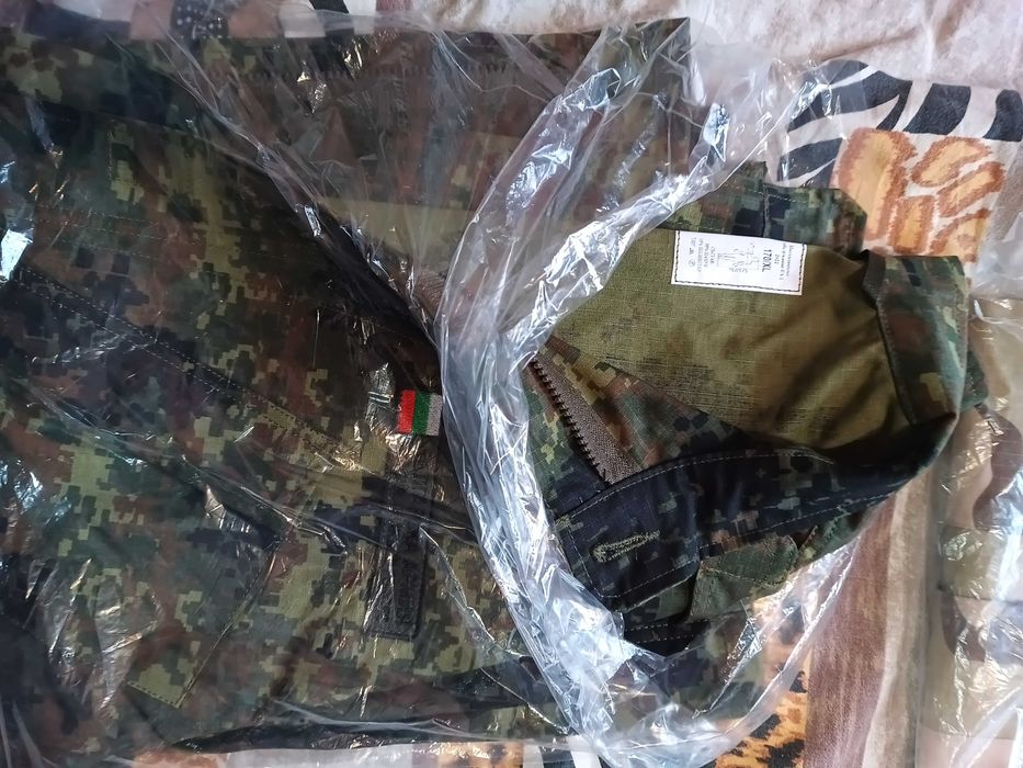 Военни / камуфлажни дрехи НОВИ
