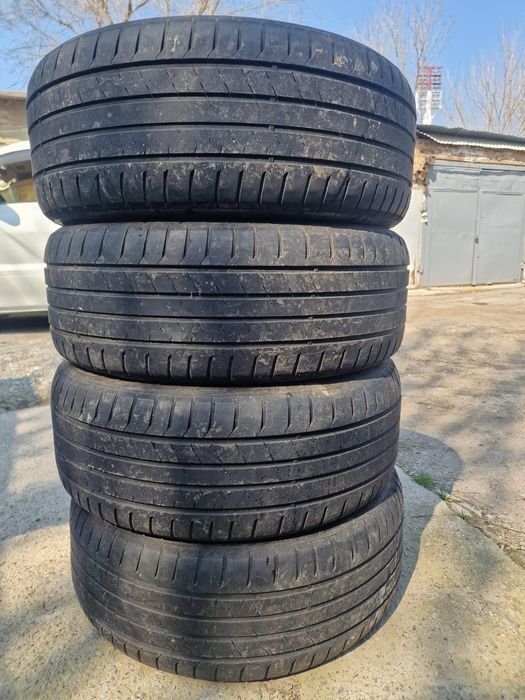 Продаются шины летнии