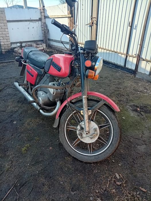 Продам мотоцикл иж.