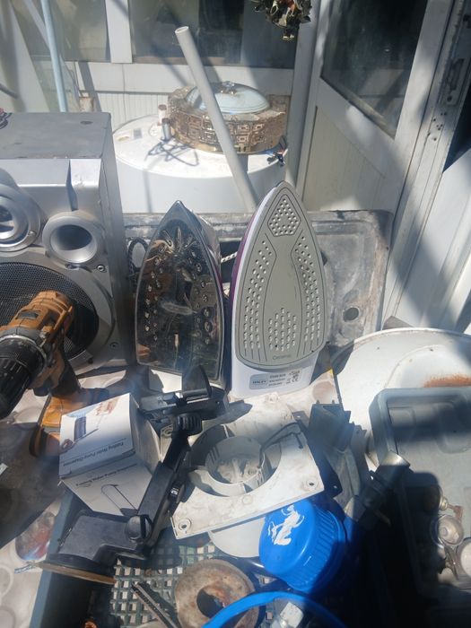 Утюг фырма санио.