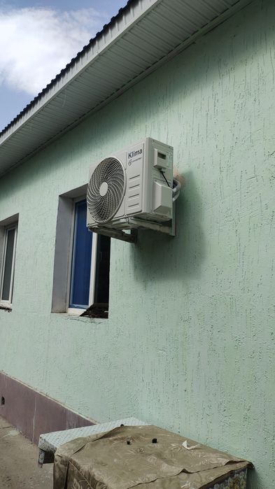 Установка кондиционеров.