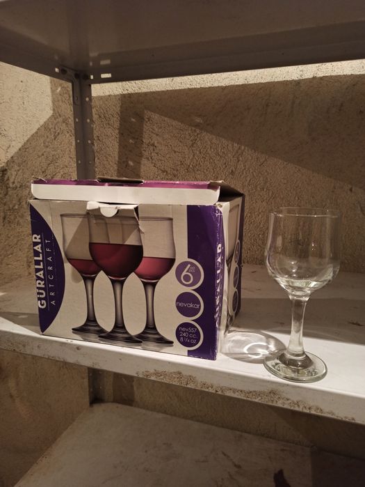 Чаши за уиски,чаши за вино 240 милилитра