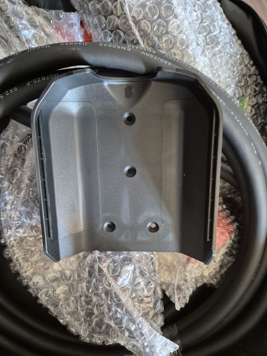 Преносима зарядна станция 11KW /16A трифазна