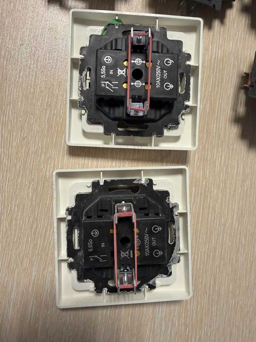 ABB ключове и контакти
