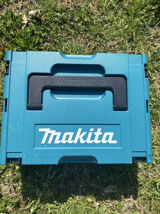 Makita DDF482RFJ. Noua !!