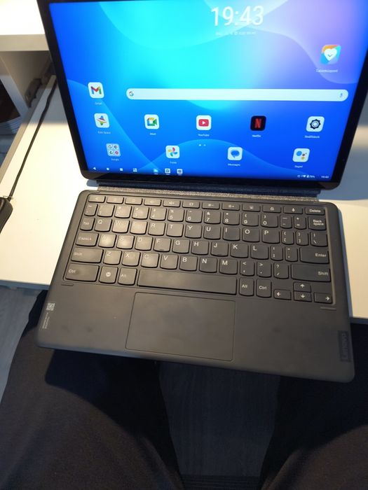 Tableta Lenovo P11