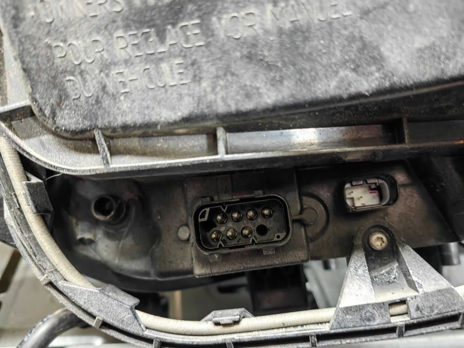 Фар BMW Z4 E85 ляв Н7 Н7 Оригинален