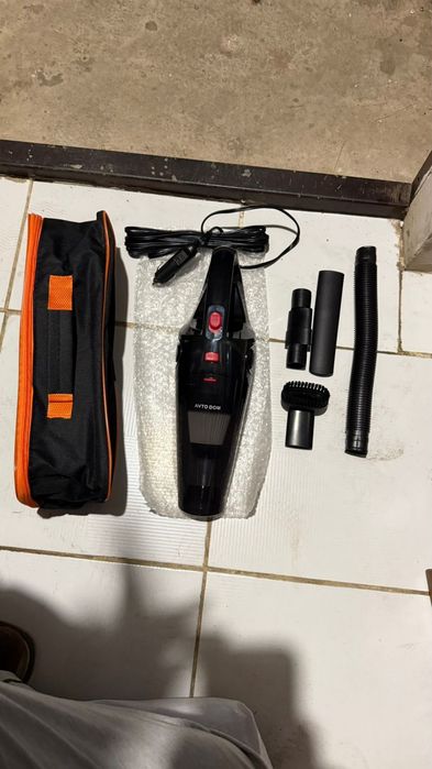 Продам автомобильный пылесос новый