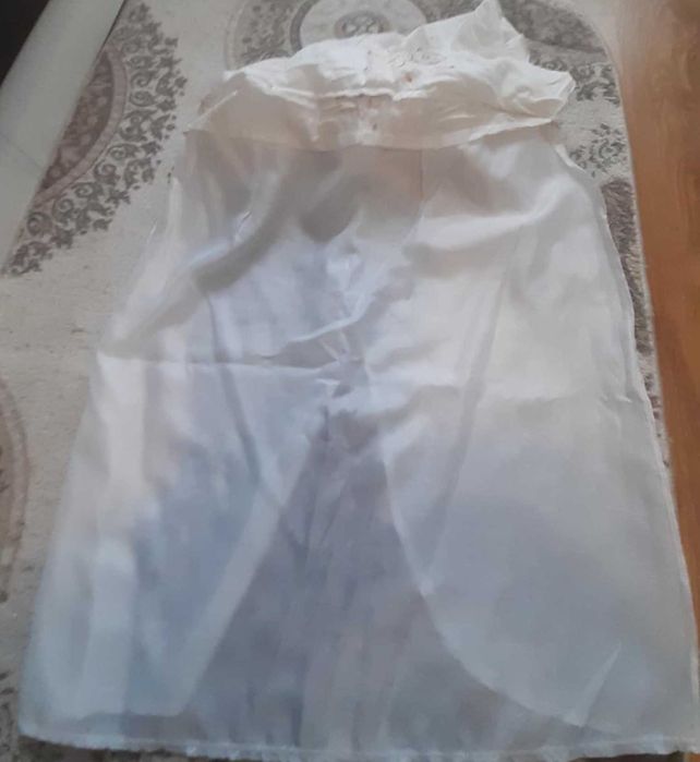 Fusta alba cu flori (Bad Axel)