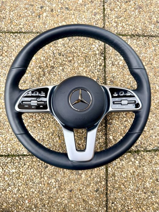 Volan Mercedes stare 10/10 pentru GLE GLB GLA GLS C E si  S class 2018+