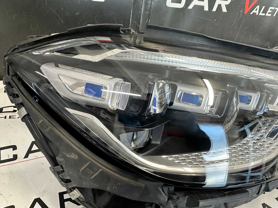 Фар фарове десен Mercedes S klasse W223 Мерцедес 223 DIGITAL LIGHT