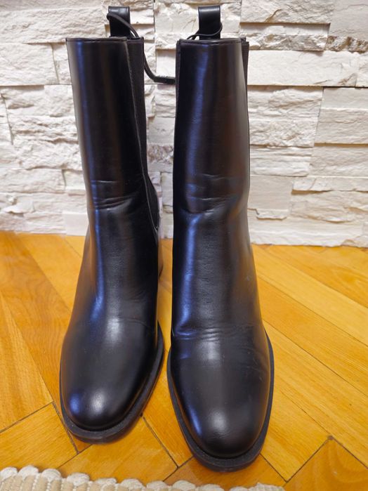 Cizme ZARA noi cu eticheta