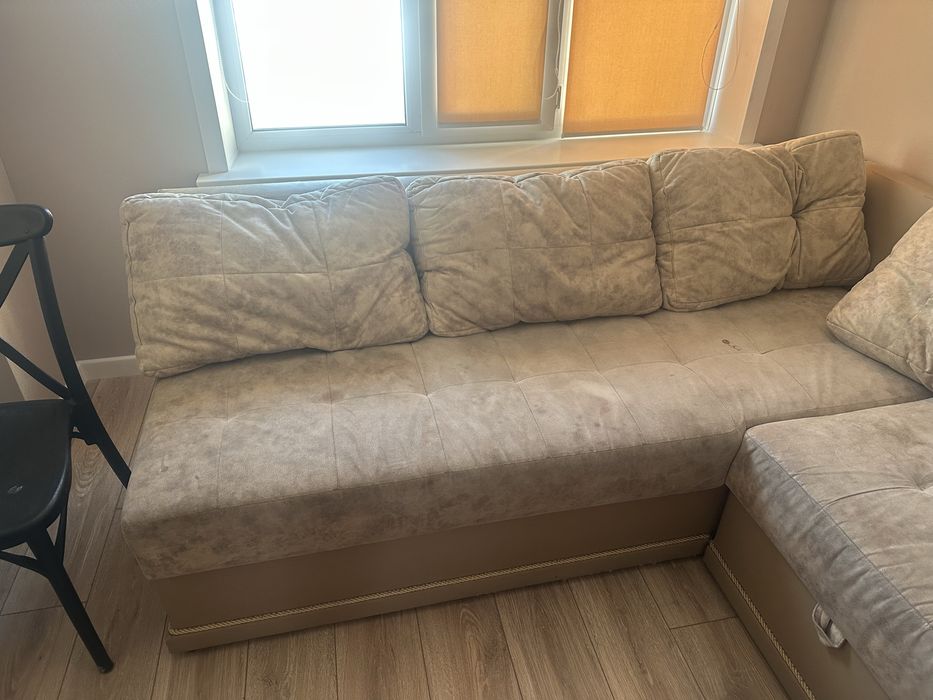 Диван угловой, выдвижной