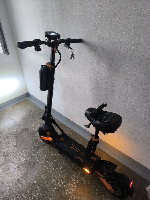 Trotinetă electrică KUKIRIN G2 PRO