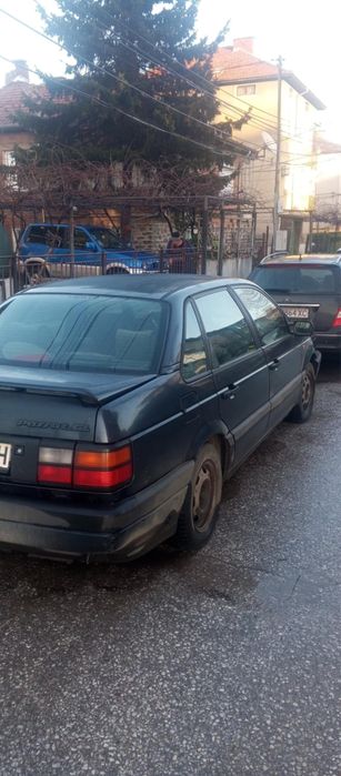 Автомобил Volkswagen PASSAT