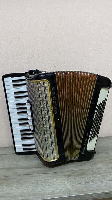 Acordeon Hohner Concerto III