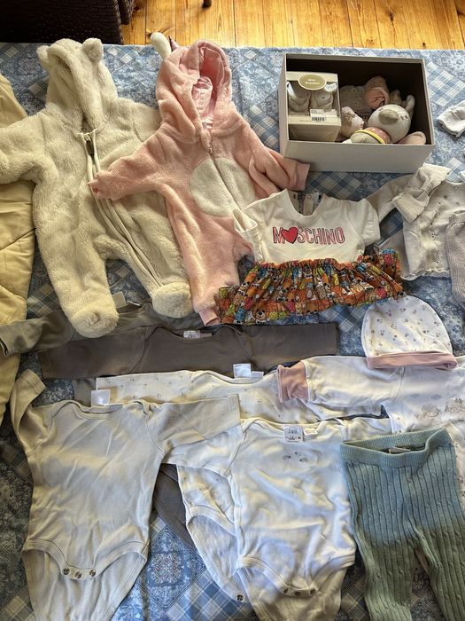 Бебешки и детски дрешки