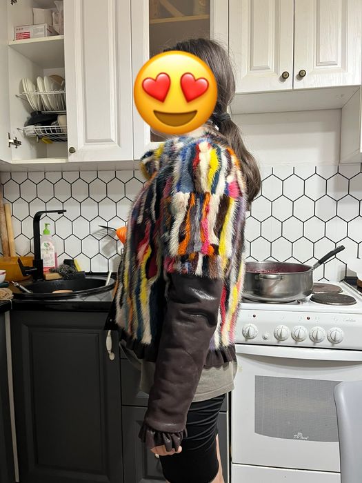 Продам осеннюю куртку