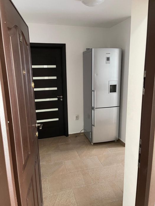 Inchiriez apartament 2 camere - Campina, PH