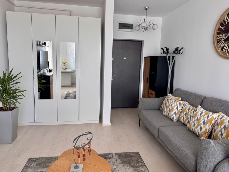 PF închiriez garsonieră modernă, Ajustorului Park Residence