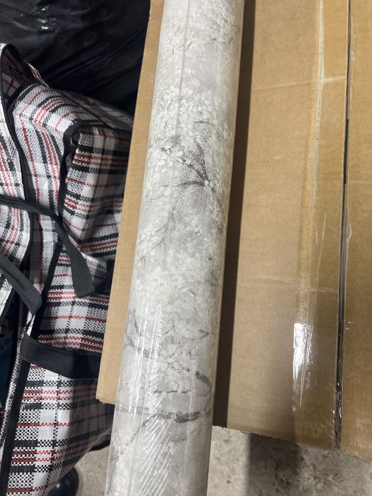 Продам обои на стену