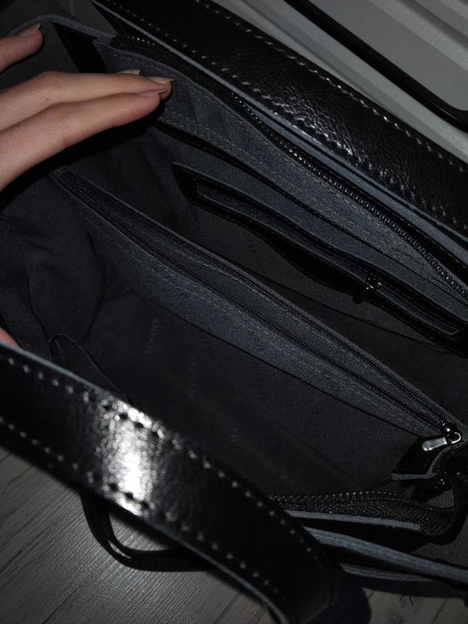 Сумка тоут из натуральной кожи