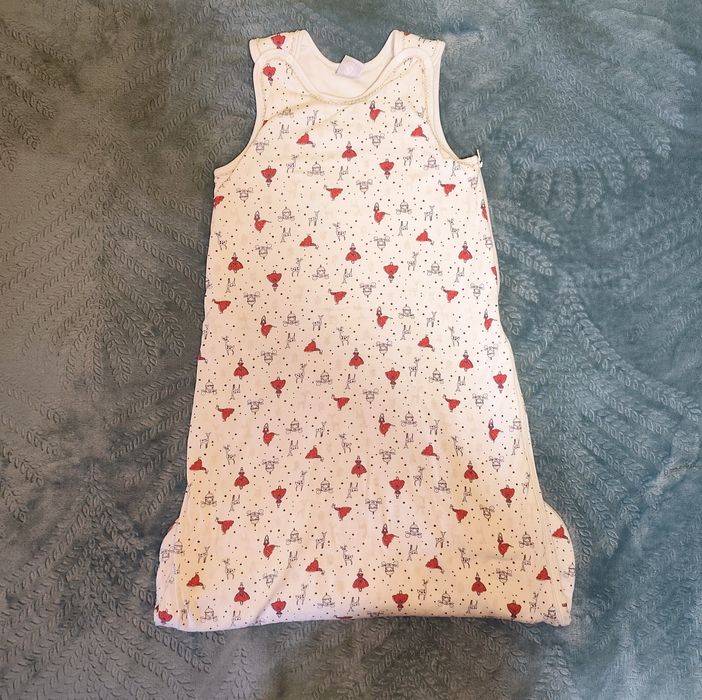 Бебешки спални чувалчета и пелена 0–6 месеца – отлично състояние, като