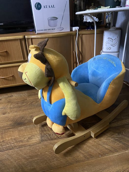 Качалка для малышей львенок