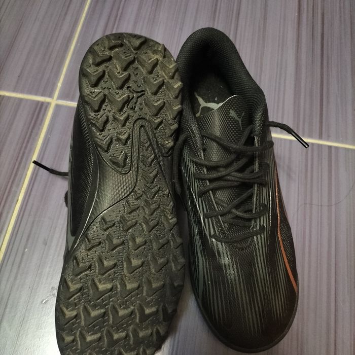 Adidași pentru fotbal,Nike,puma