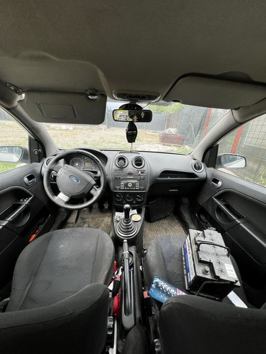 Vand Ford Fiesta an 2007,1.6 TDCI, acte valabile