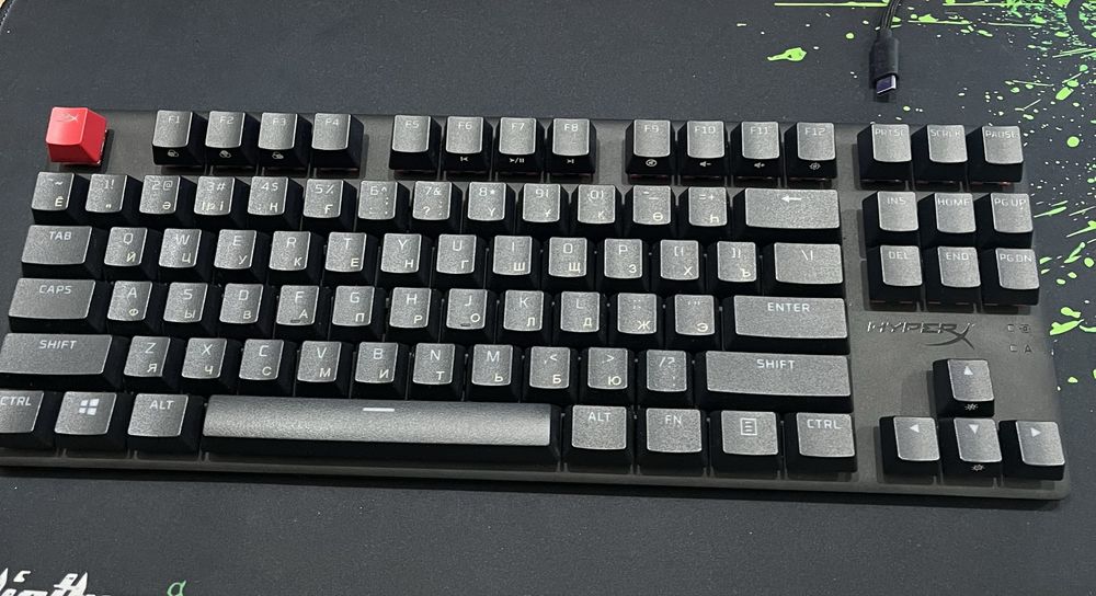 Клавиатура HyperX