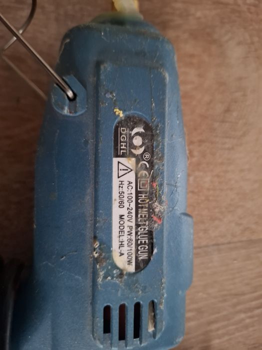 Pistol.de lipit cu banda de pvc