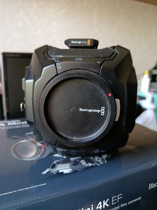 Blackmagic Ursa mini 4k ef