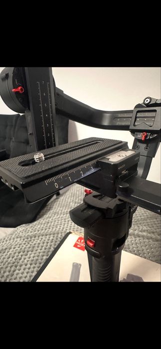 Moza Air Cross 3 – Gimbal Profesional pentru Sony/Canon/Lumix in Cutie