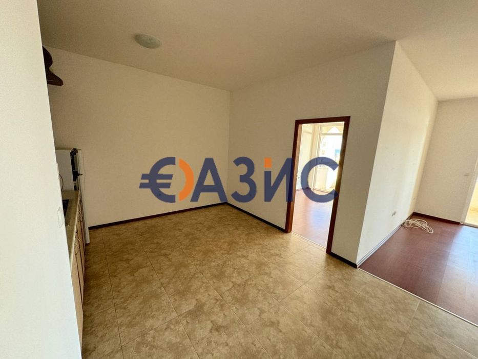 Продава се Двустаен апартамент в Свети Влас - 110 кв.м за 519 €/кв.м - Снимка #9