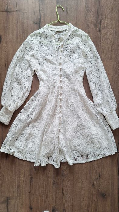 Елеганта дамска рокля