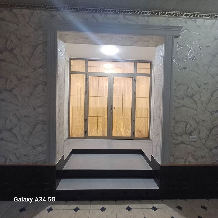 Hovli sotiladi, 6 sotix 4 xonali