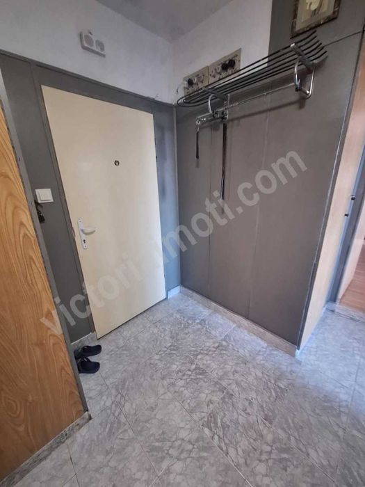 Продава се Тристаен апартамент в Велико Търново, Колю Фичето - 75 кв.м за 1580 €/кв.м - Снимка #1