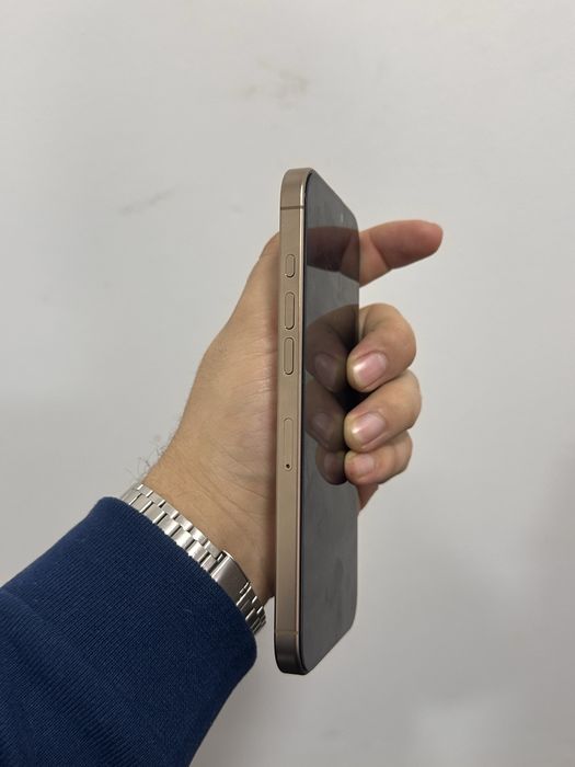 Iphone 16 pro max 256gb  sim karta