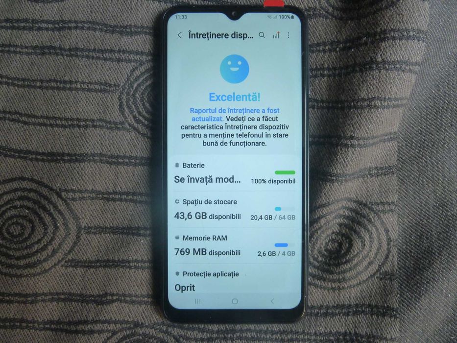 telefon samsung A23,dual sim 5G,ram 4gb/64gb,arata foarte bine,android 14